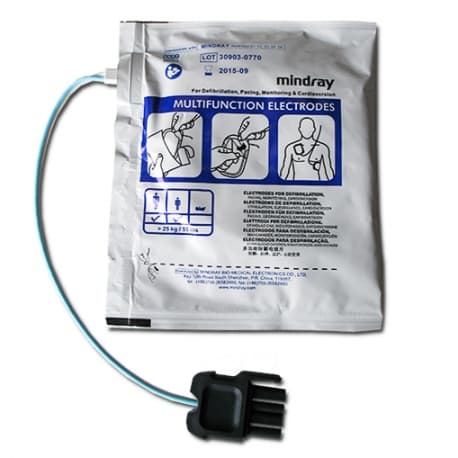 Paire d'électrodes de défibrillation Mindray BeneHeart D1 sous emballage argenté, avec câble et connecteur.